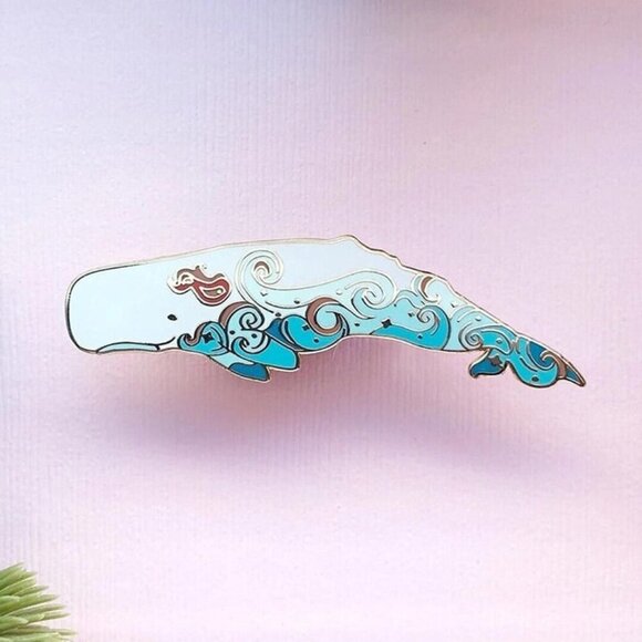 Waves Whale Pin - Gold Plated Sea Life & Nature Jewelry - Ocean Brooch - Picture 1 of 10